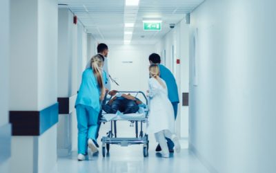 Coronavirus (COVID-19) et services d’urgences : quelles mesures pour soutenir le secteur médical pendant l’été ?