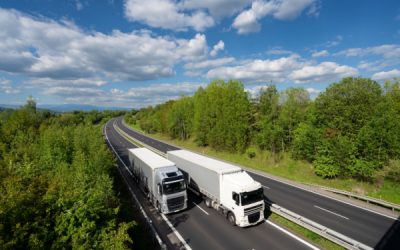Poids lourds : vers une interdiction générale de dépassement ?