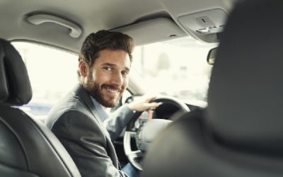 Chauffeur VTC : travailleur indépendant ou salarié ?