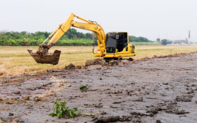 Entreprise de travaux agricoles : quand une pelleteuse sectionne une canalisation d’eau…