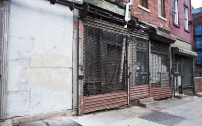 Commerces abandonnés : un danger pour le public ?