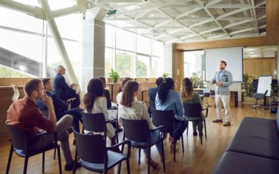 Action de substitution du syndicat représentatif : quand faut-il avertir les salariés ?
