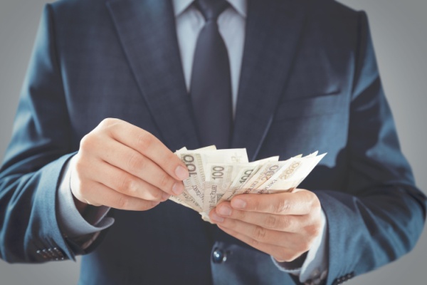 Shutterstock_remunerationgerantselarl