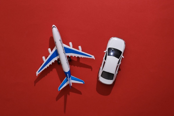 Shutterstock_precisionstaxetransport