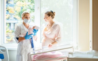 Exercice de la profession de sage-femme : de nouvelles conditions pour les étudiants remplaçants